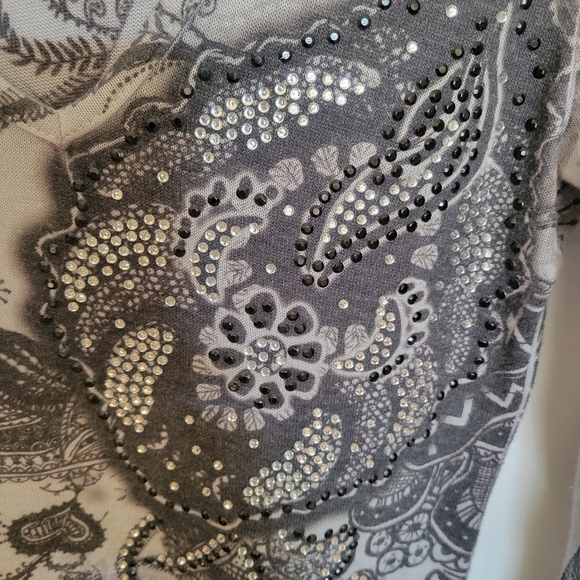 Pinkeli Hooded Embellished Jersey - Picture 8 of 16